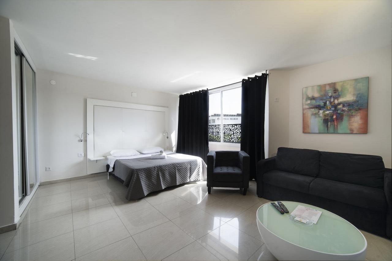 Rich Royal Suites 엘라트 외부 사진