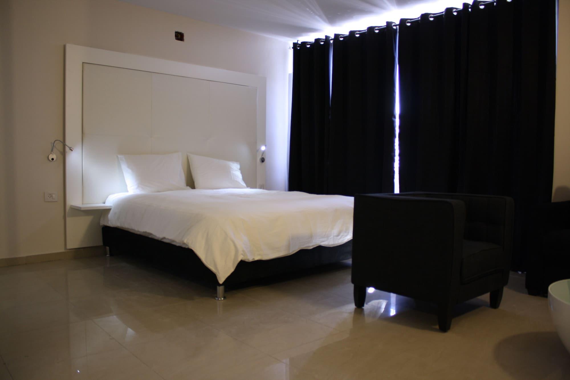 Rich Royal Suites 엘라트 외부 사진